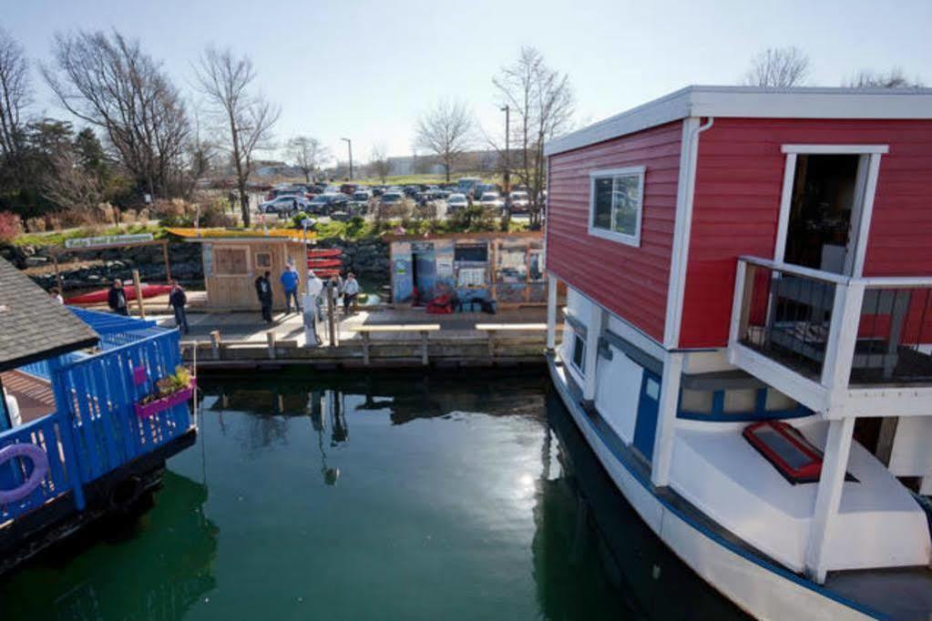 Fisherman'S Wharf Bed & Breakfast Victoria Buitenkant foto